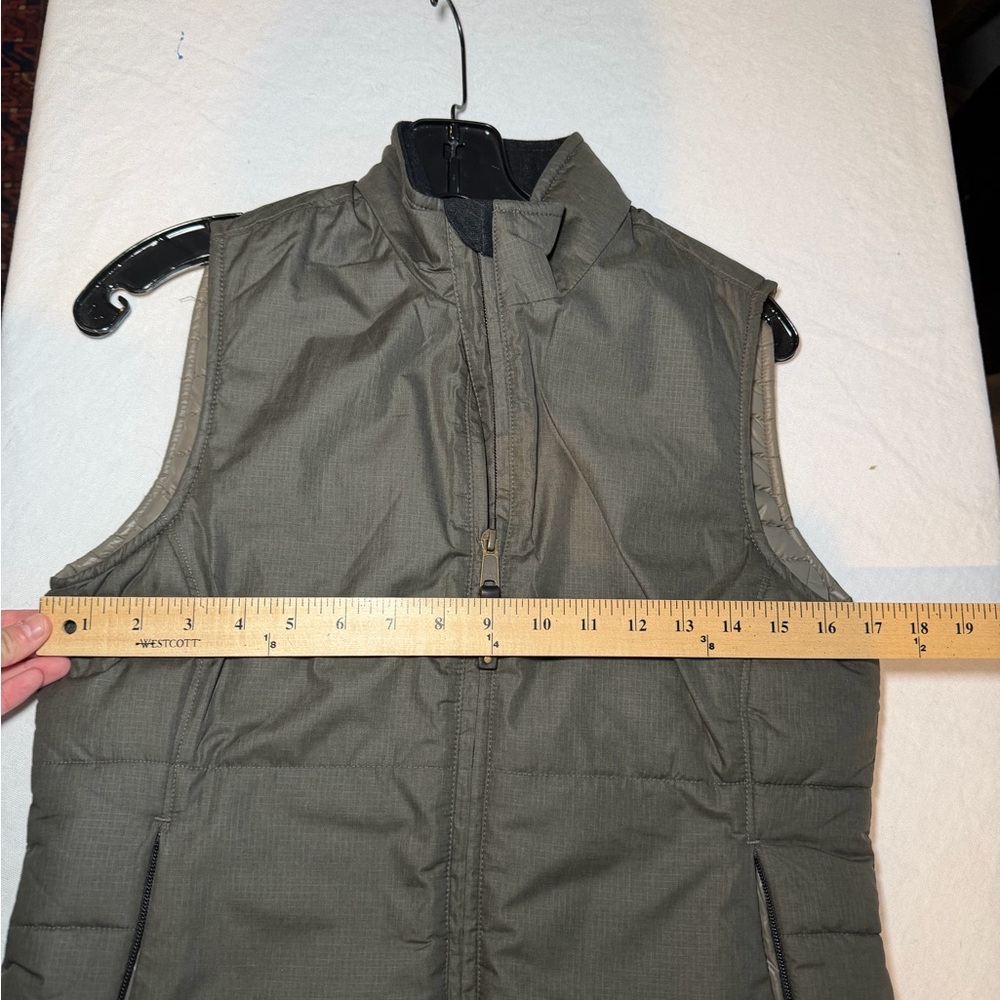 Filson Dark Olive Quilted Vest - Picture 5 of 5